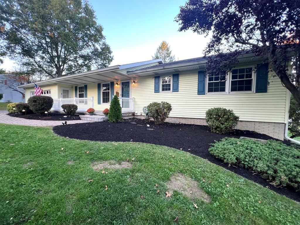 Property Photo:  113 Madison Circle  NY 14845 