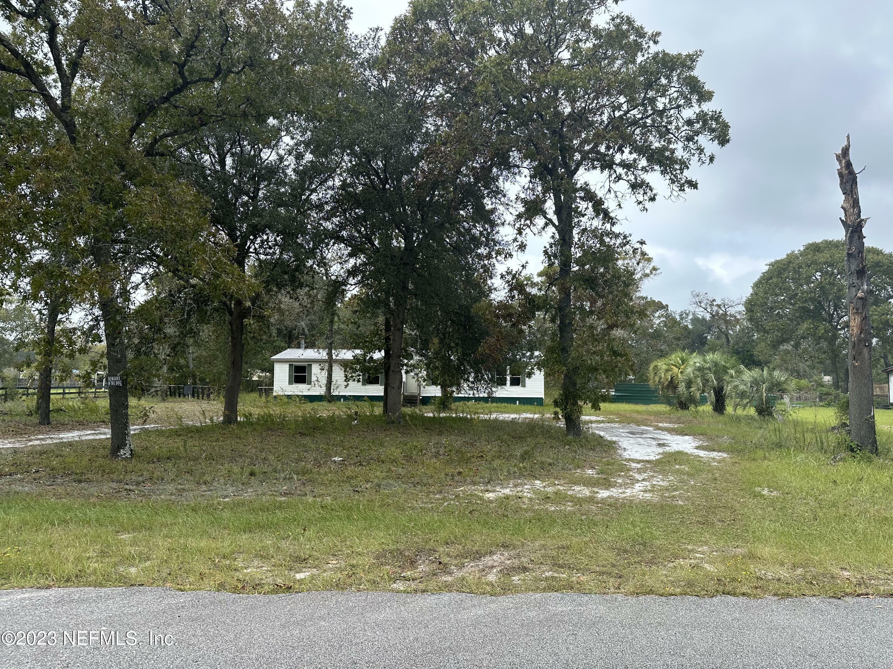 Property Photo:  85143 Theresa Road  FL 32097 