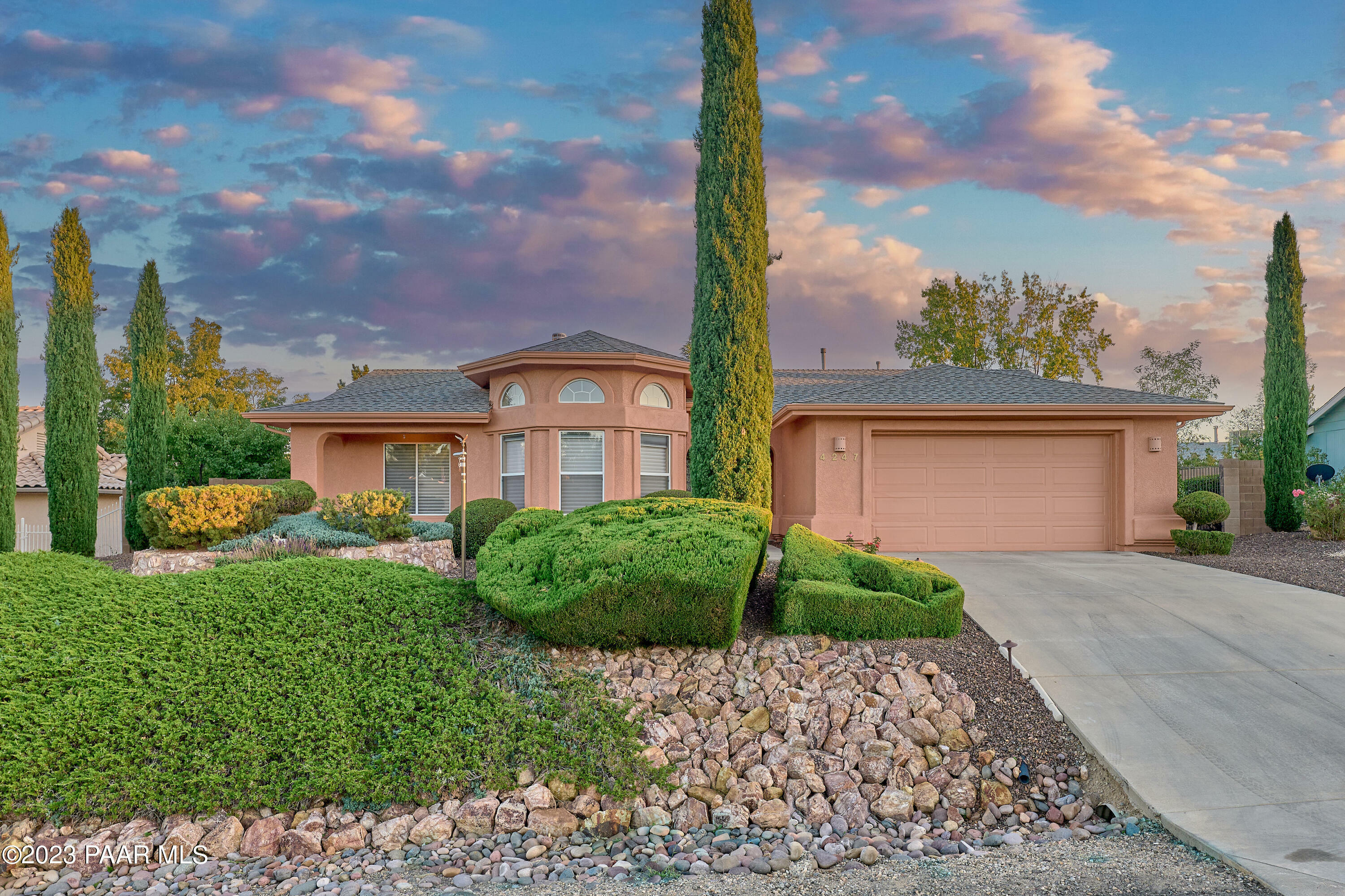 Property Photo:  4247 N Cypress Circle 20  AZ 86314 