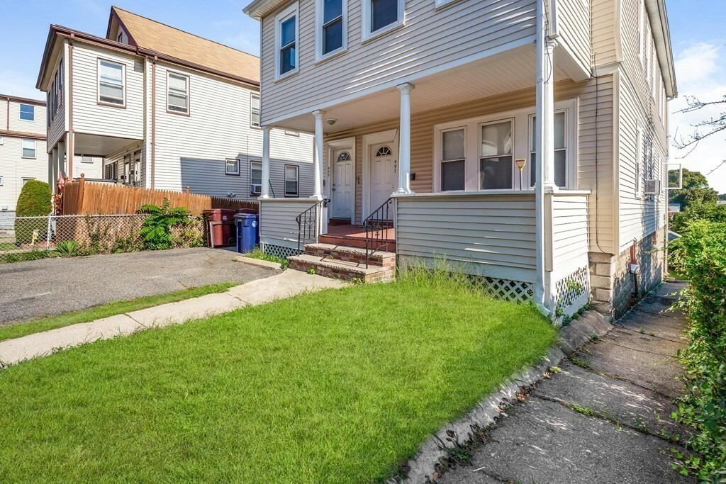 Property Photo:  499 Ferry St  MA 02149 