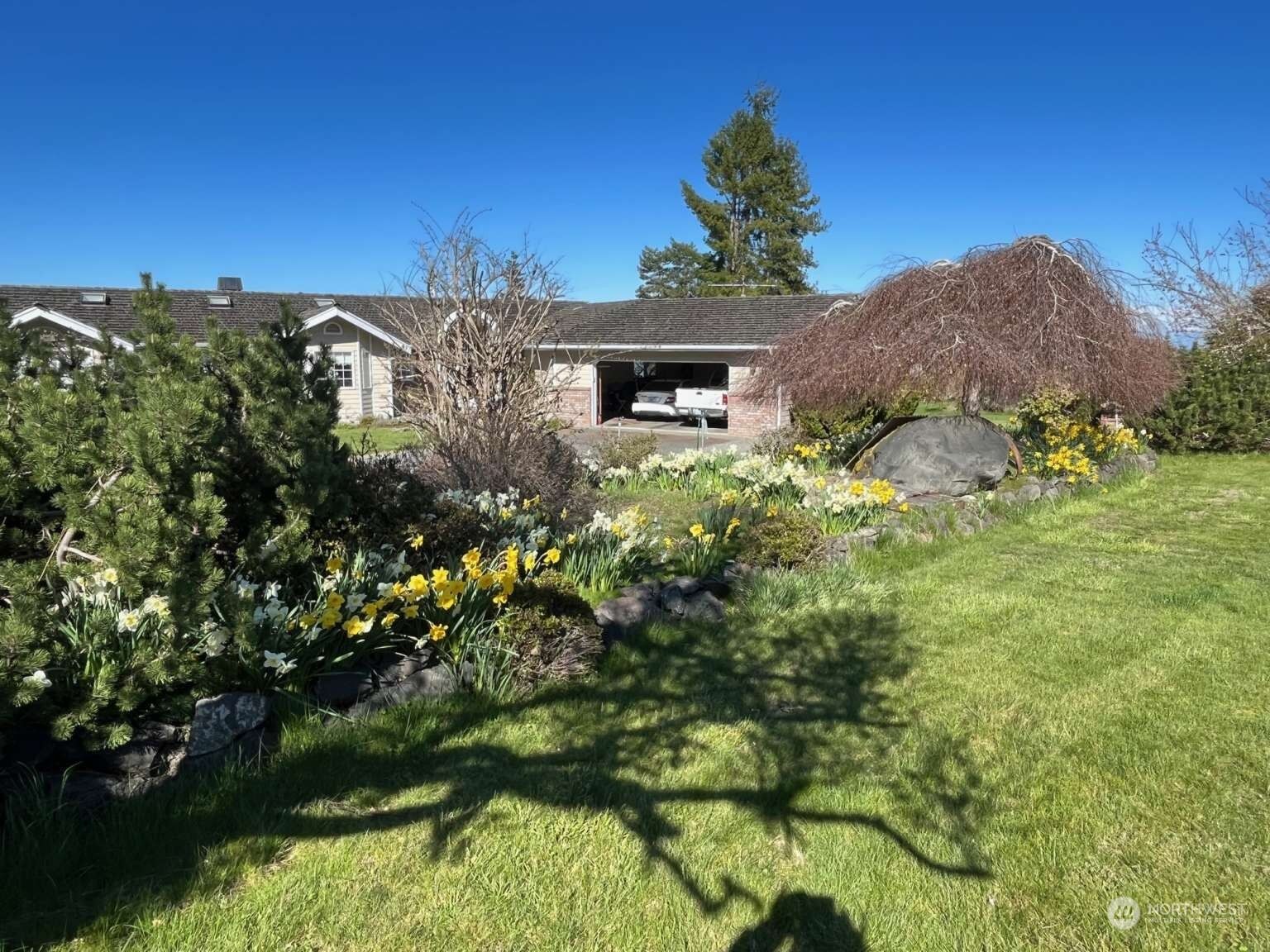 Home for sale in Sequim 62 Fawn Lane, Sequim, WA 98382