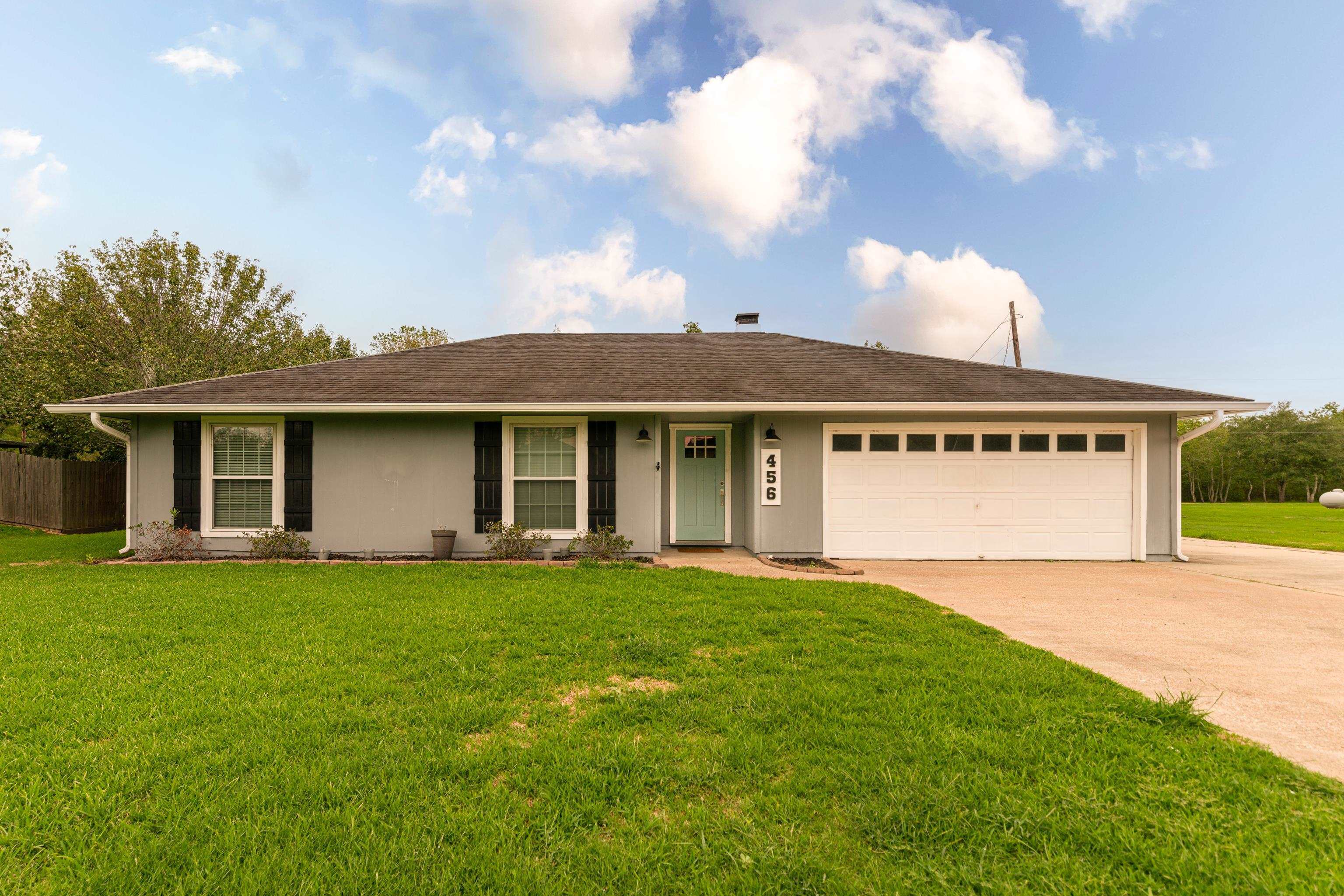 Property Photo:  456 Berry Drive  TX 77705 