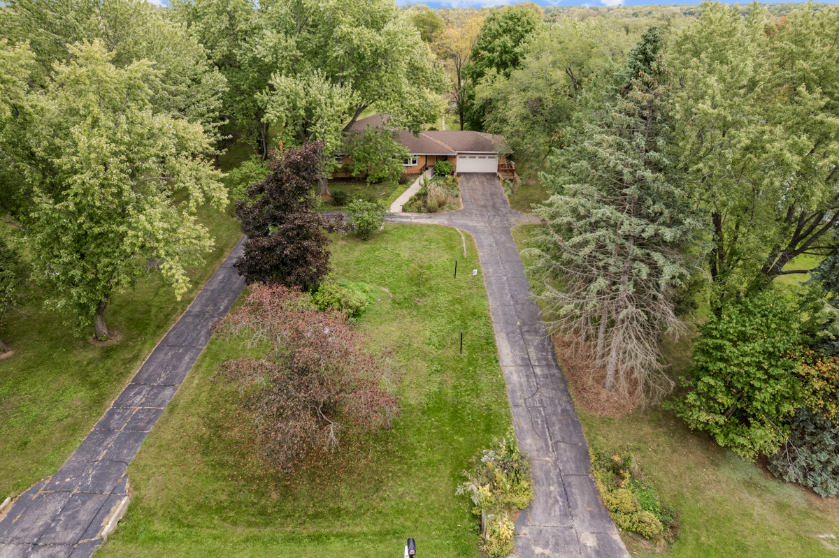 Property Photo:  8610 S Hill Road  IL 60152 