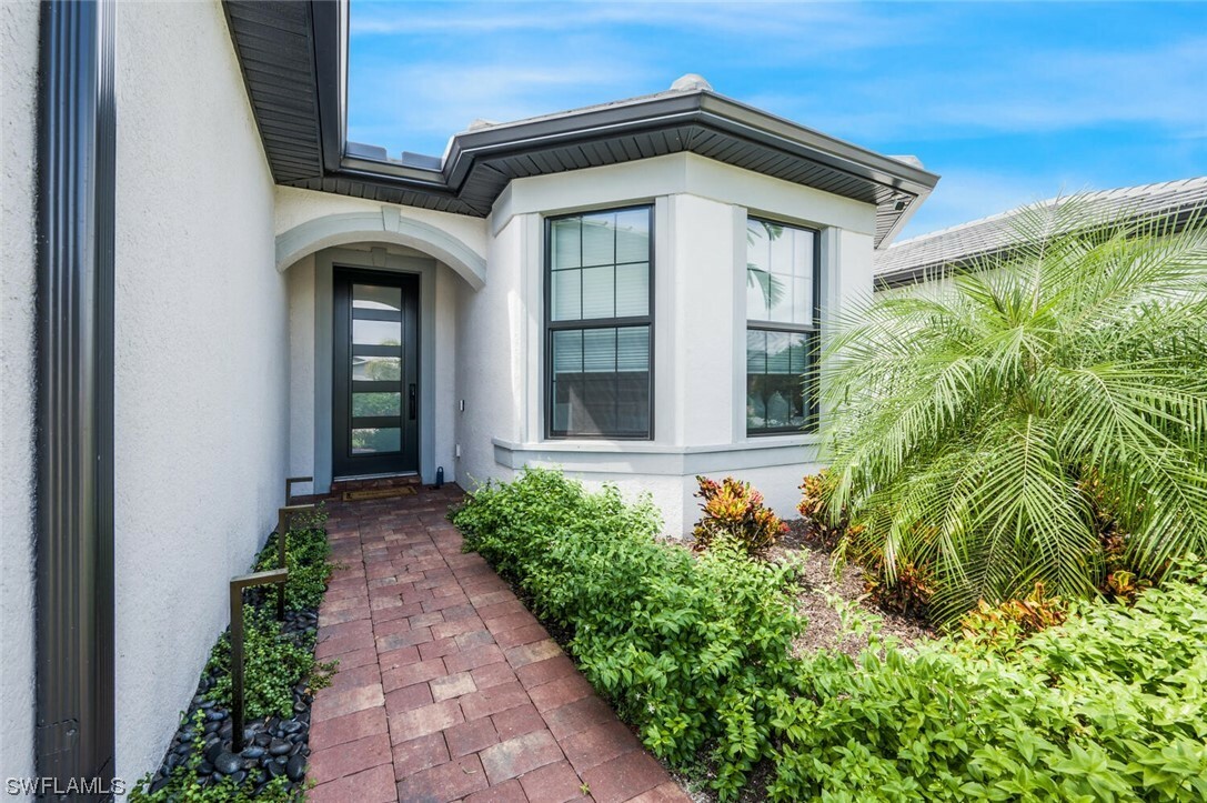 Property Photo:  6754 Pennyroyal Drive  FL 34114 