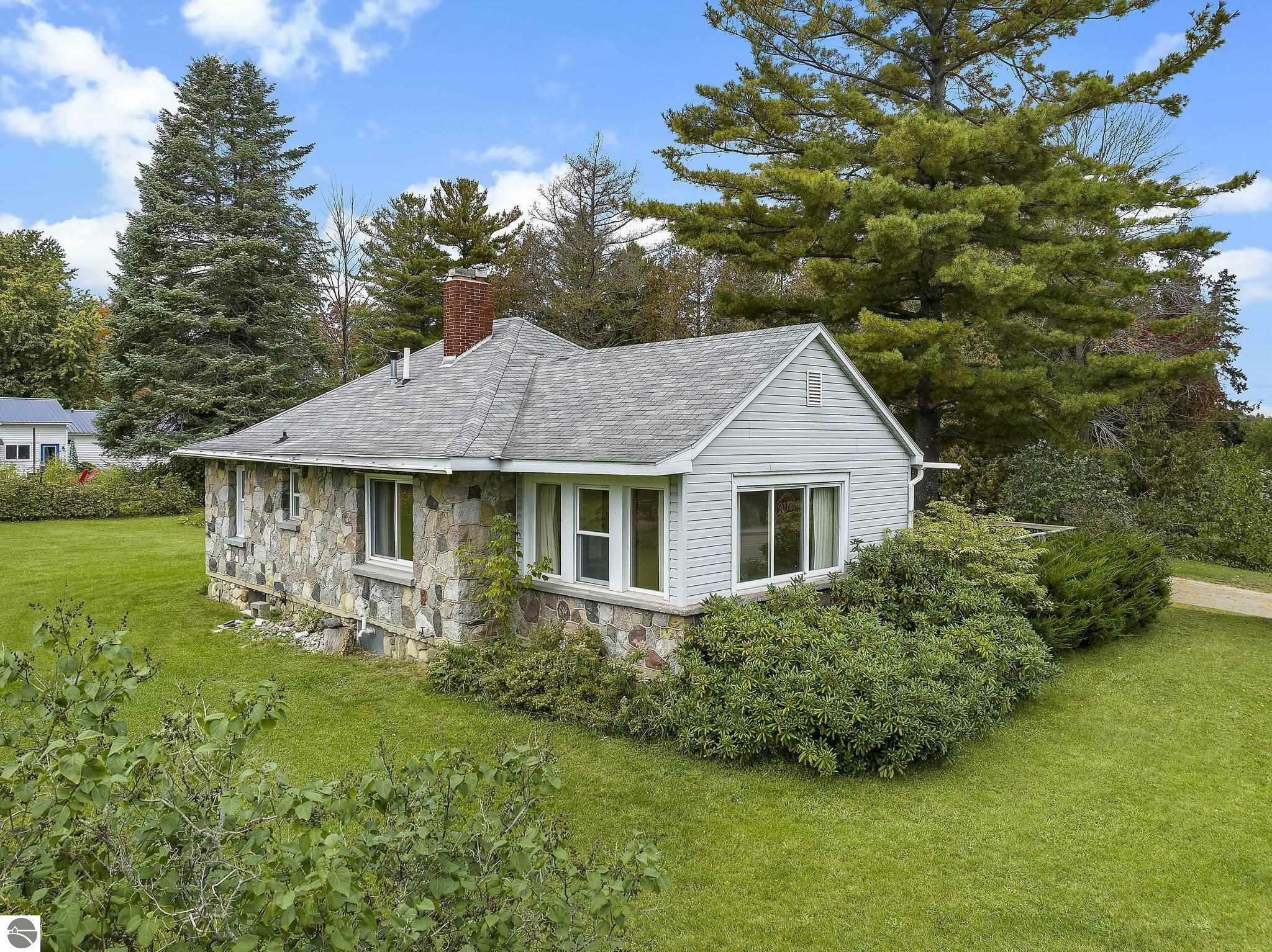 3391 M-66, North  Charlevoix MI 49720 photo