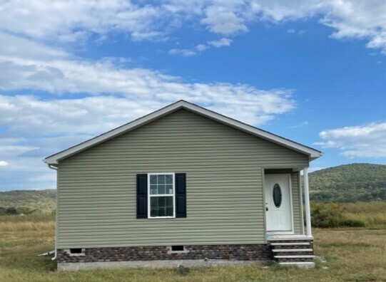 62 Slagtown Rd  Cowan TN 37318 photo