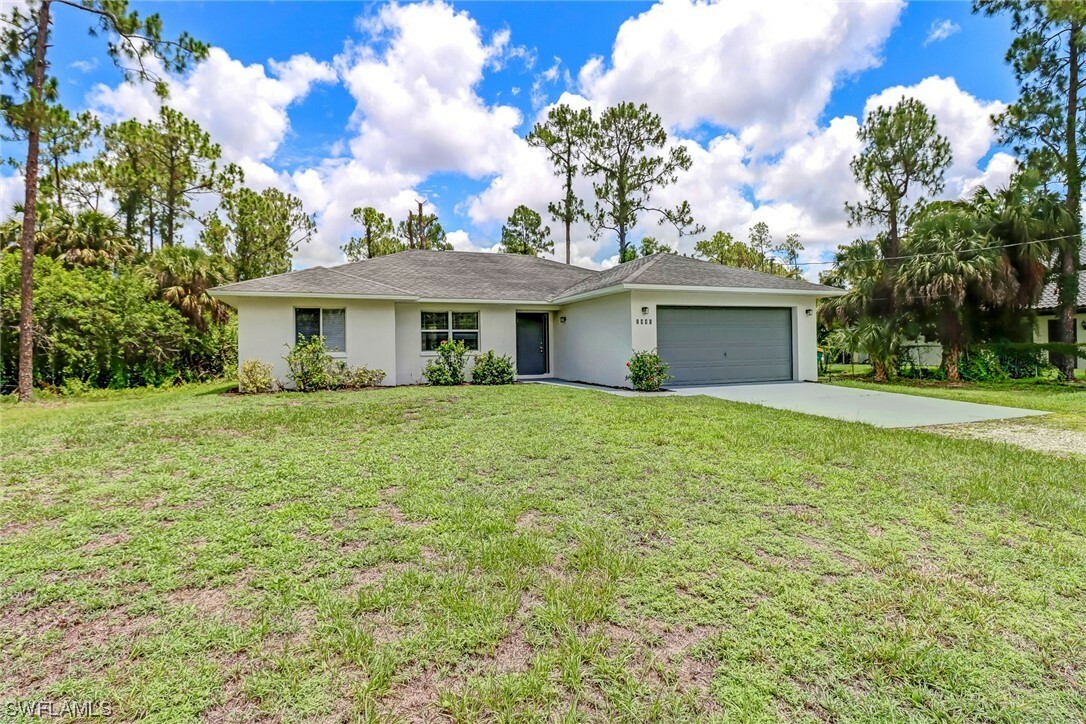 Property Photo:  1941 18th Avenue NE  FL 34120 