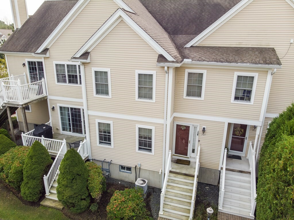 Property Photo:  303 Hampton Way 303  MA 02351 