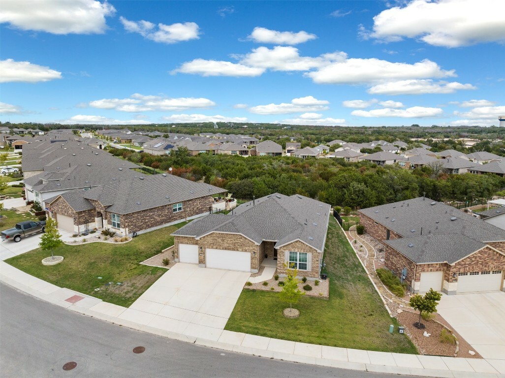 Property Photo:  112 Notched Bow Lane  TX 78633 