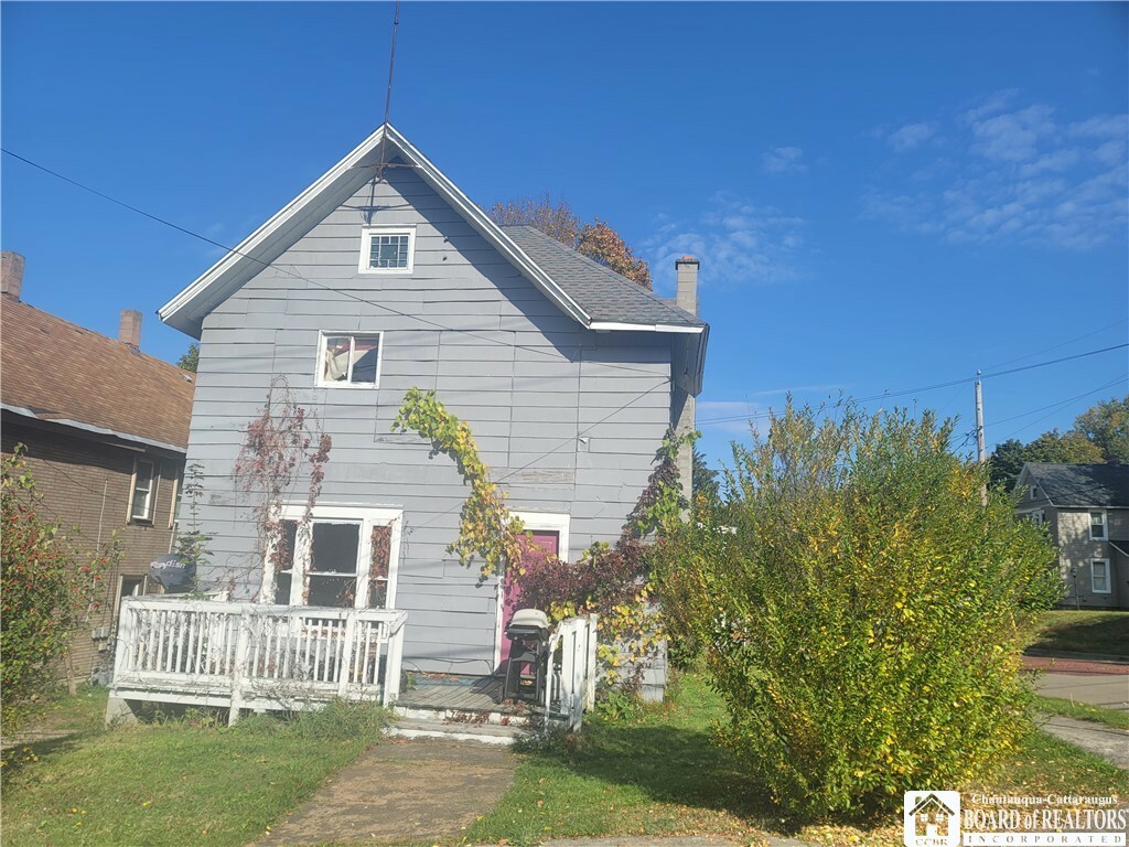 Property Photo:  329 Willard Street  NY 14701 