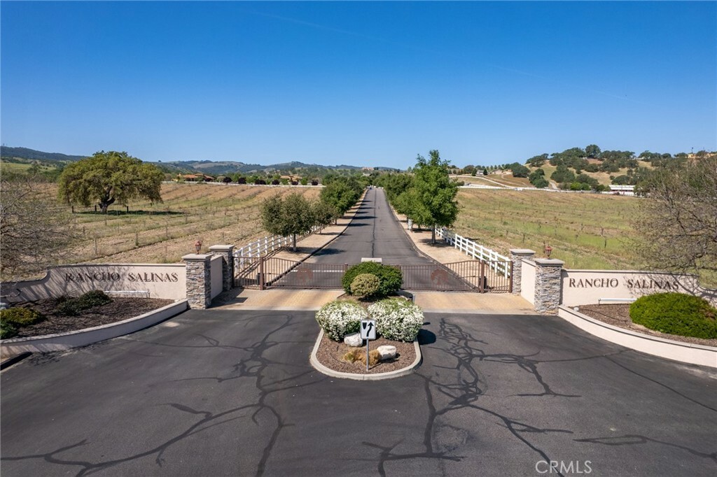 Property Photo:  5025 Heidi Way  CA 93446 