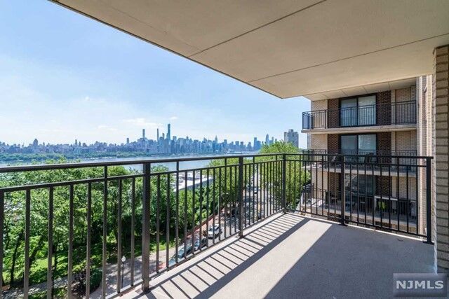 Property Photo: 7855 Boulevard East 6G NJ 07047