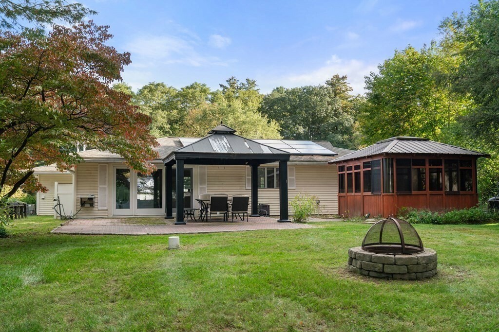 Property Photo: 220 Baldwin Ave MA 01701
