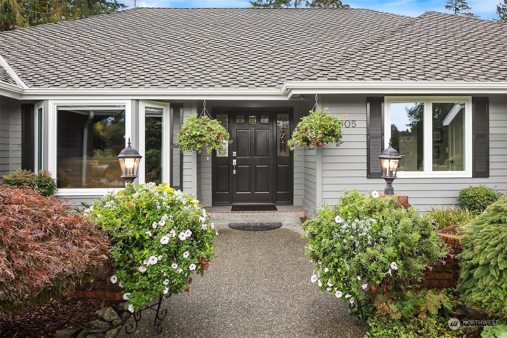 Property Photo:  23605 SE 225th Street  WA 98038 