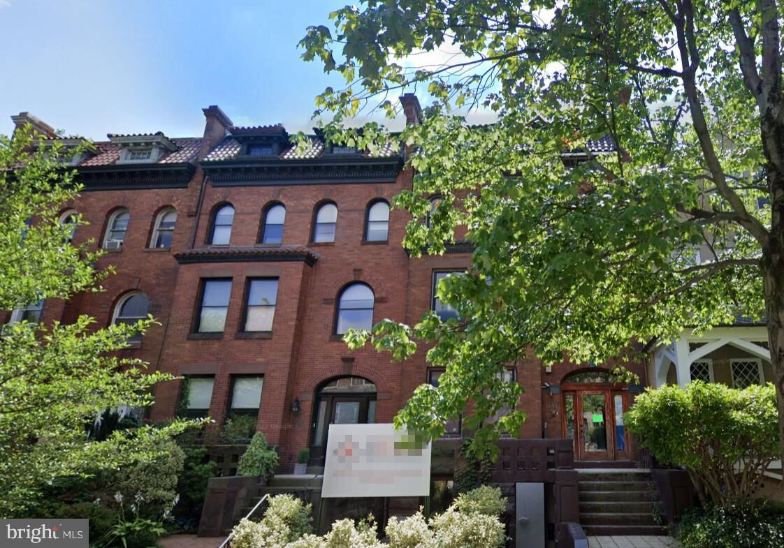 Property Photo:  1844 Kalorama Road NW 4  DC 20009 