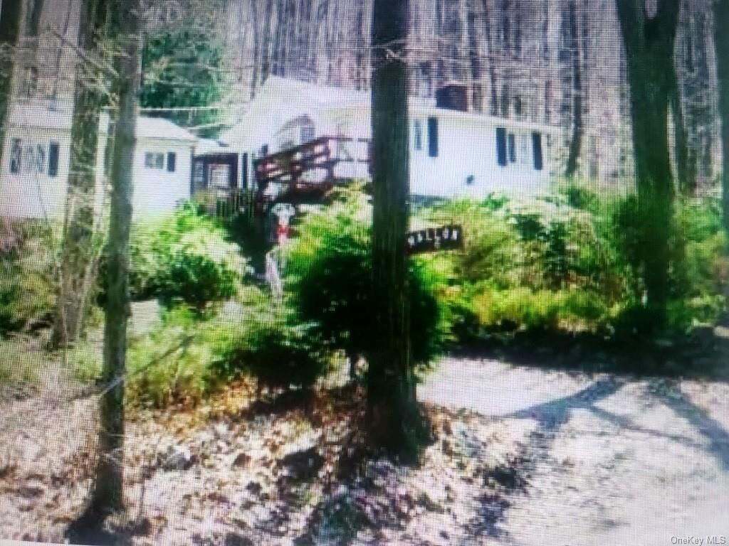 House for sale in Monroe 12 Cascade Trail, Monroe, NY 10950