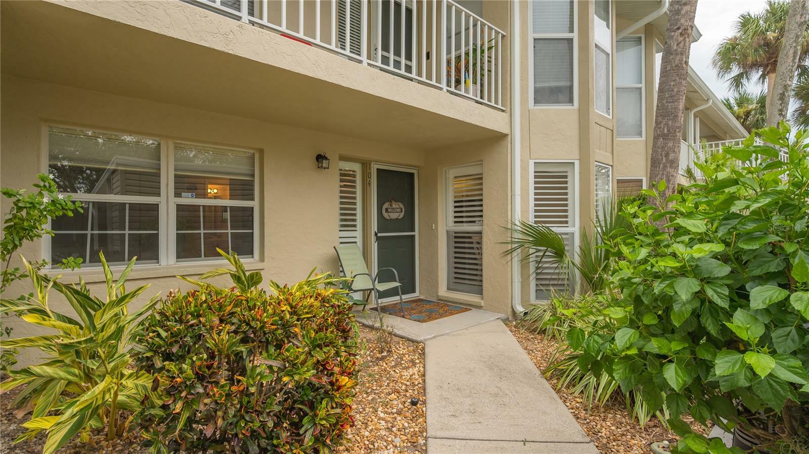 Property Photo:  801 Waterside Drive 104  FL 34285 