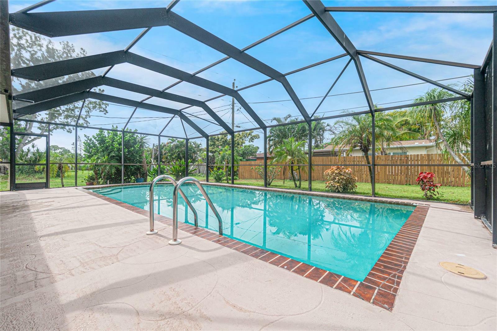 Property Photo: 462 Reading Street NW FL 33952