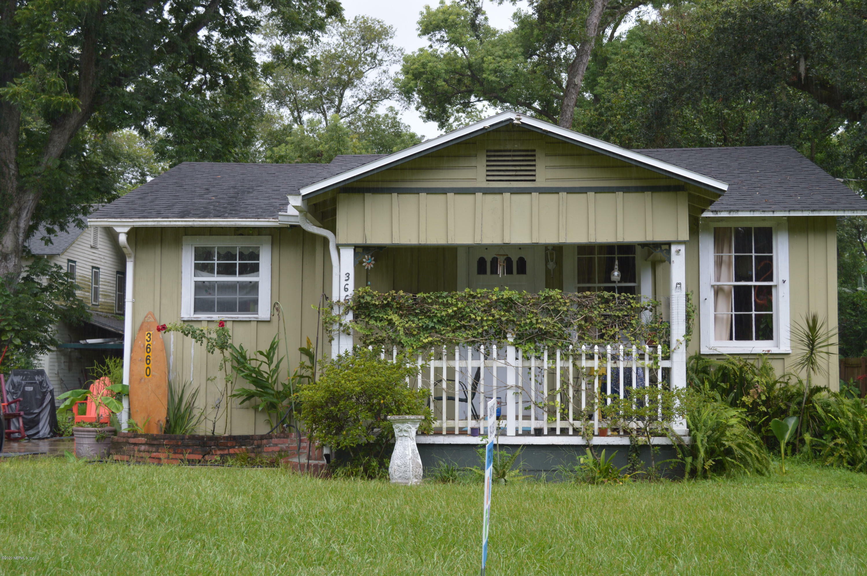 Property Photo:  3660 Rosemary Street  FL 32207 