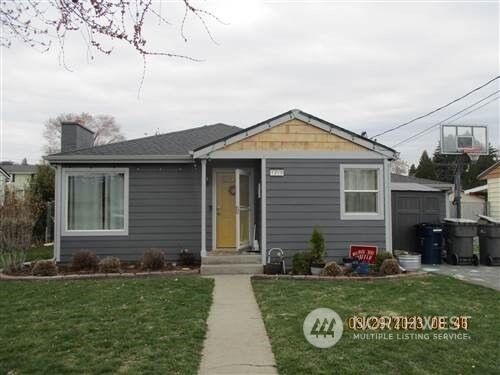 1219 N Ashland Avenue  East Wenatchee WA 98802 photo