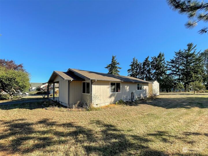 Property Photo:  150 Elizabeth Lane  WA 98382 
