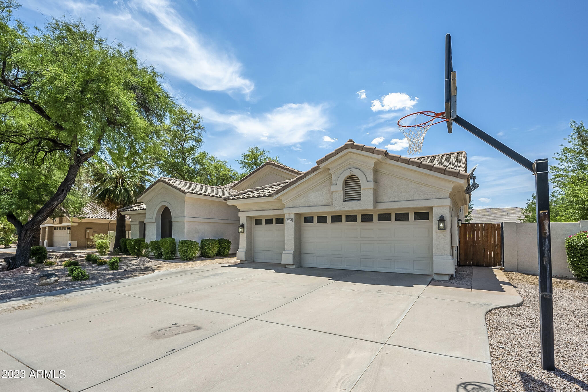 Property Photo:  9338 S Stanley Place  AZ 85284 