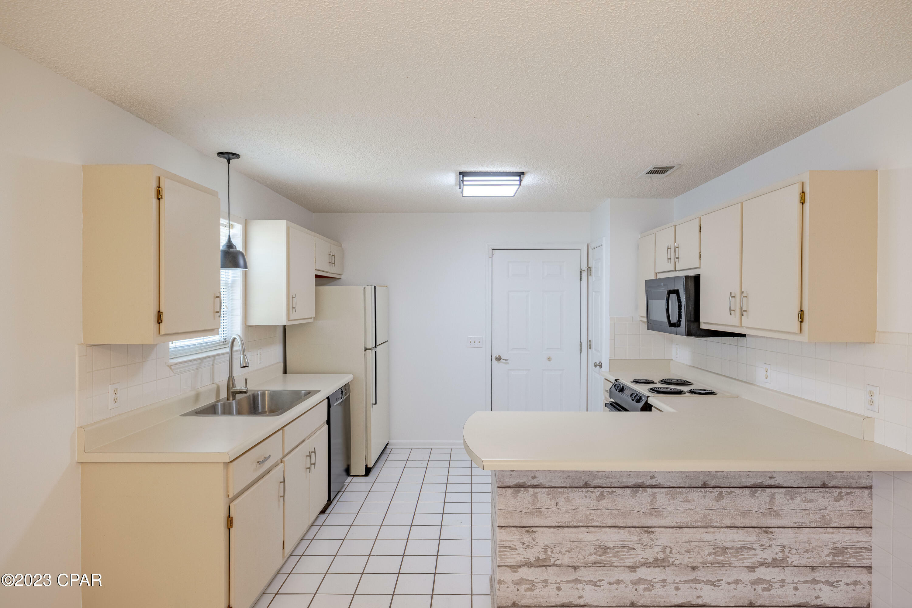 Property Photo:  112 Cobb Road  FL 32413 