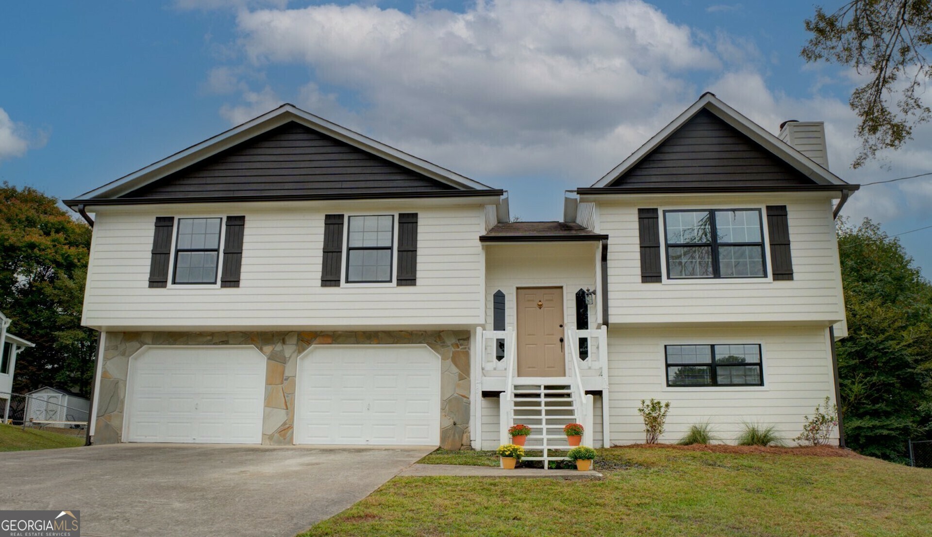 Property Photo:  2232 SW Granade Road  GA 30094 