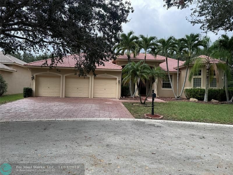 Property Photo:  6247 NW 53rd Cir  FL 33067 