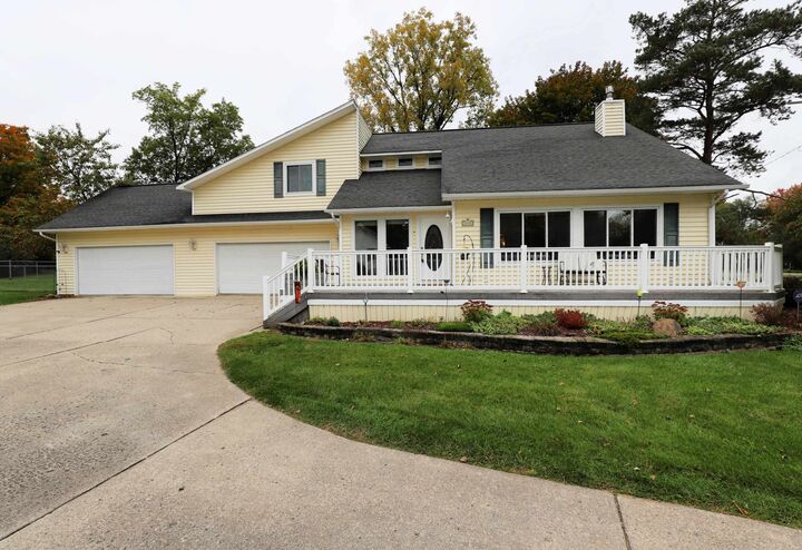 6145 River  Flushing MI 48433 photo