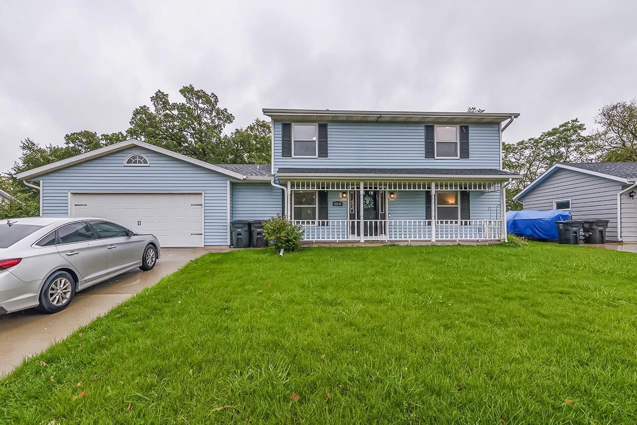 Property Photo: 864 Rogers Street WI 53563