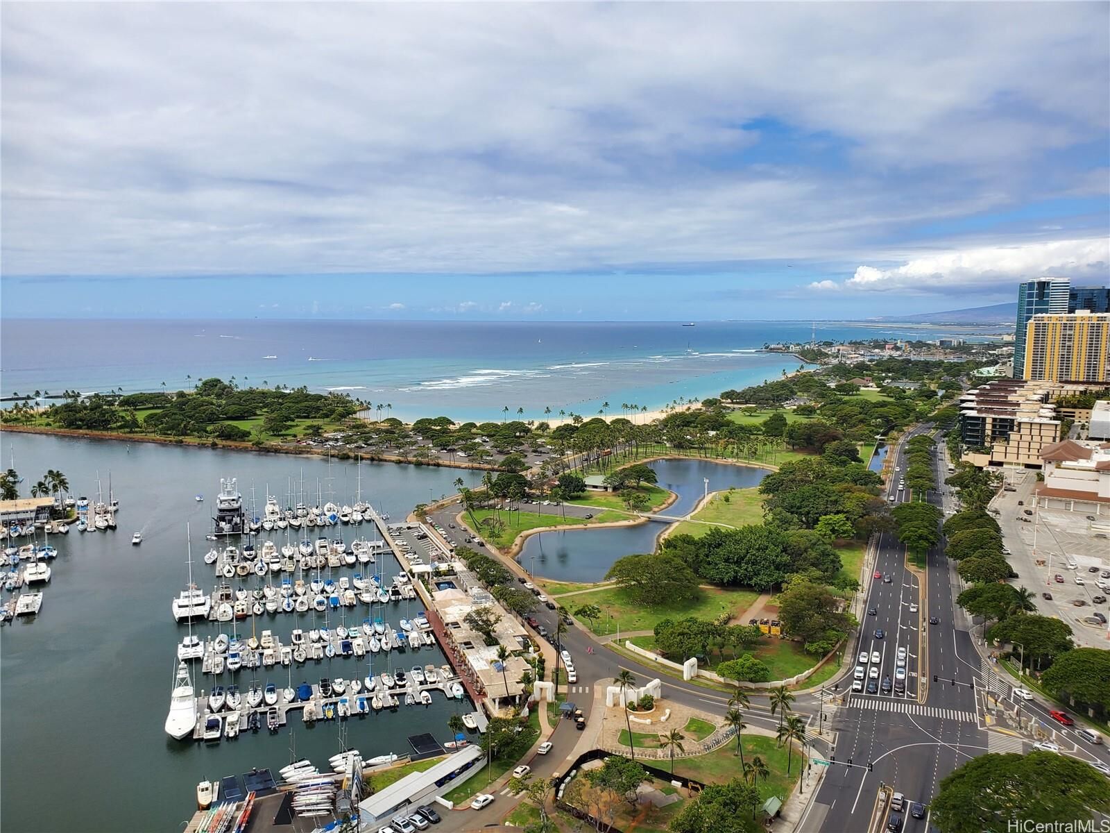 Property Photo: 1650 Ala Moana Boulevard 3505 HI 96815