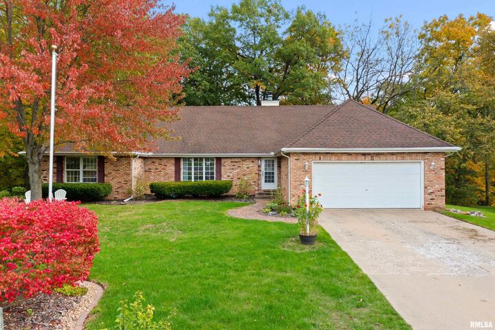221 Warrior Way  Germantown Hills IL 61548 photo