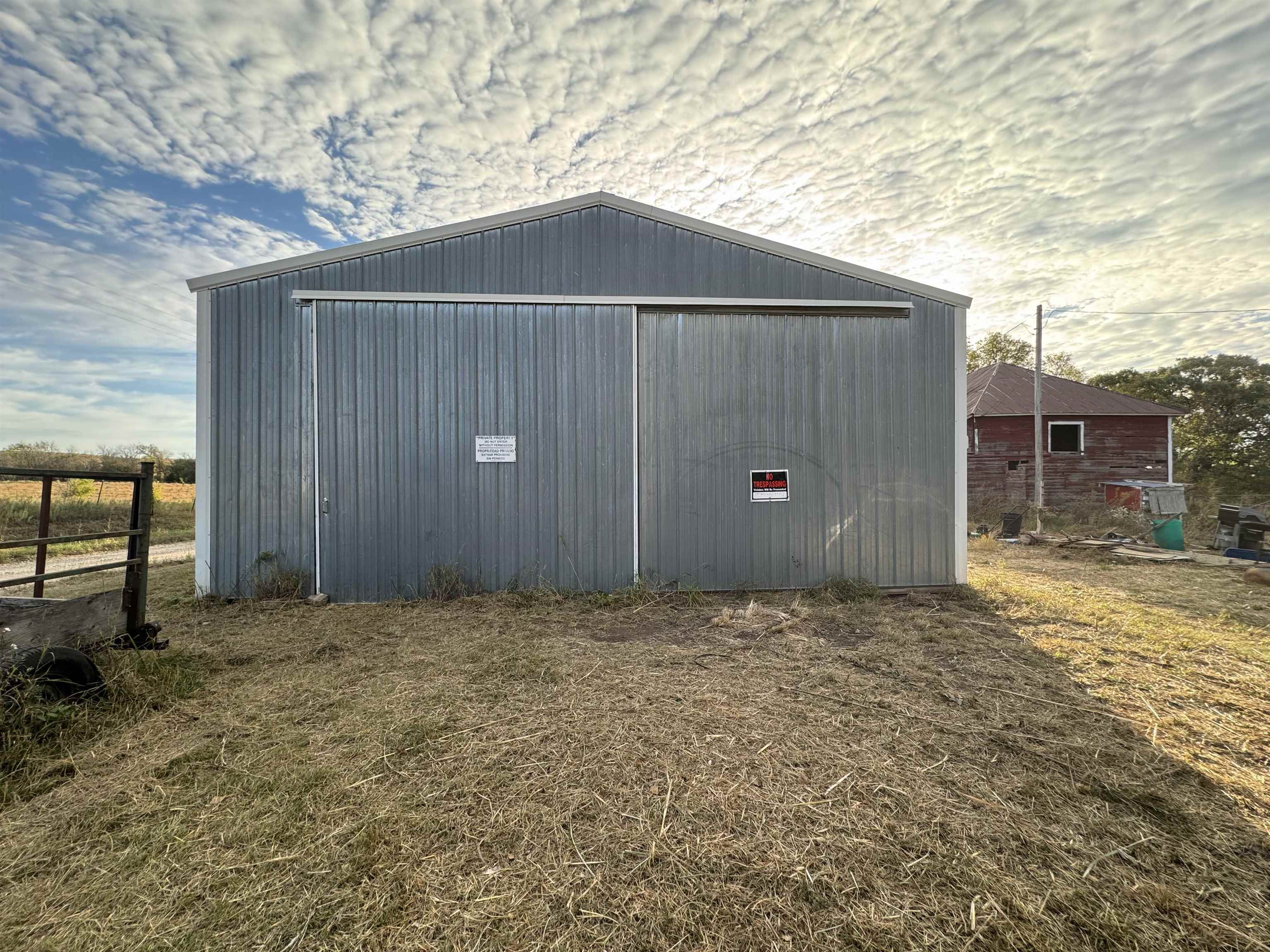 Property Photo:  528 200th St  KS 67045 