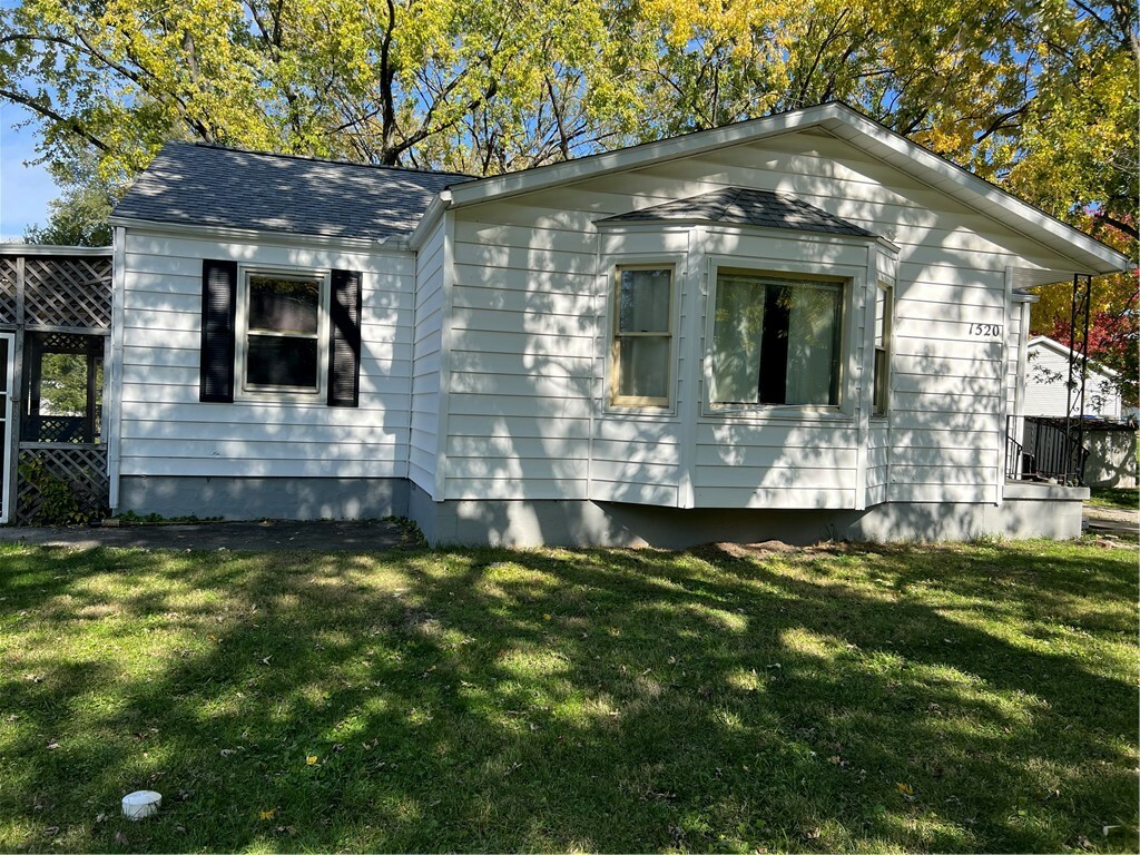 Property Photo:  1520 Ravina Park Road  IL 62526 