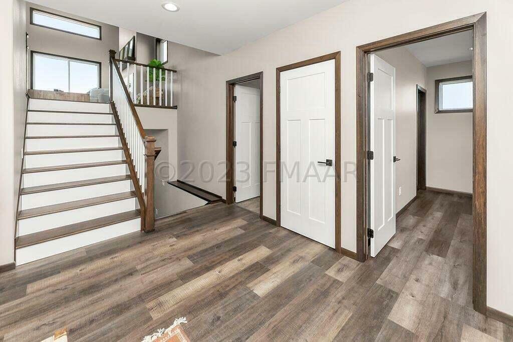 Property Photo: 1513 6 Avenue NE MN 56529