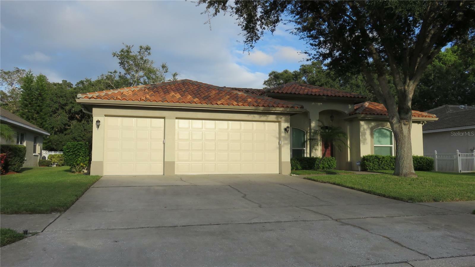 Property Photo:  1623 Haywick Terrace  FL 34698 