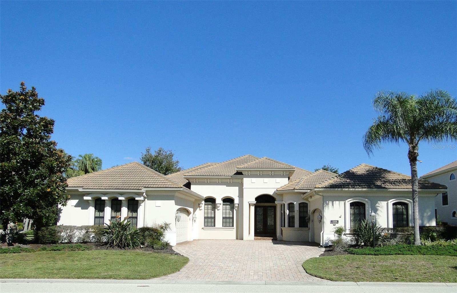 Property Photo:  7205 Desert Ridge Glen  FL 34202 