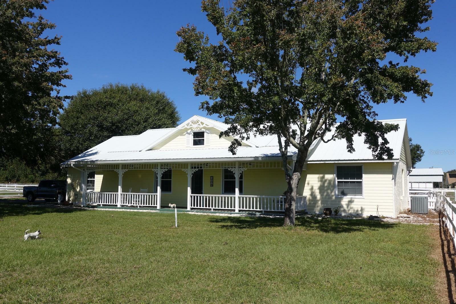 Property Photo:  4909 SE 145th Street  FL 34491 