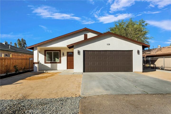 Property Photo: 16426 Cajon Street CA 92345