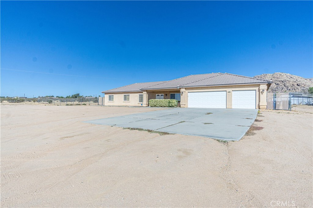 Property Photo: 17081 Llanto Road CA 92307