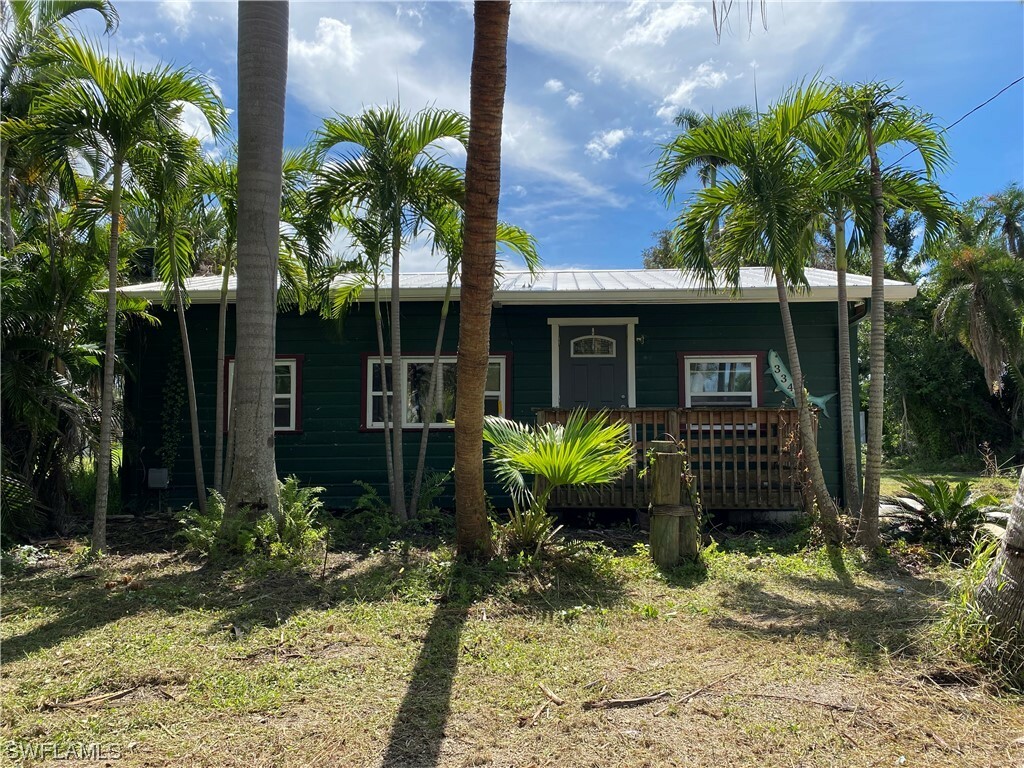 Property Photo:  3341 6th Avenue  FL 33956 