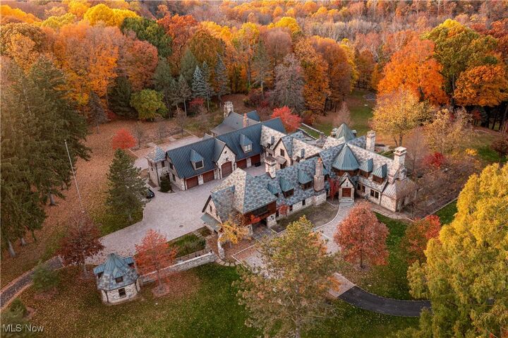 Property Photo: 7265 Markell Road OH 44094