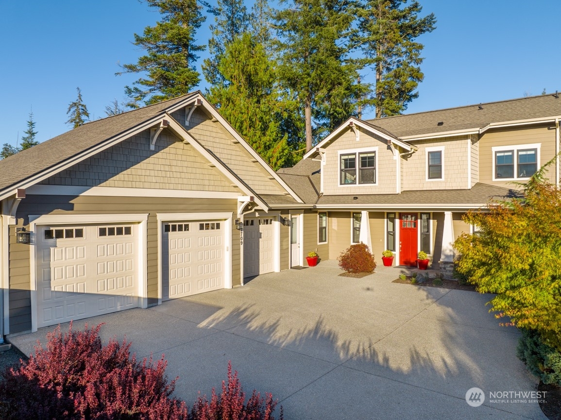 Property Photo:  2709 Strom Place  WA 98221 