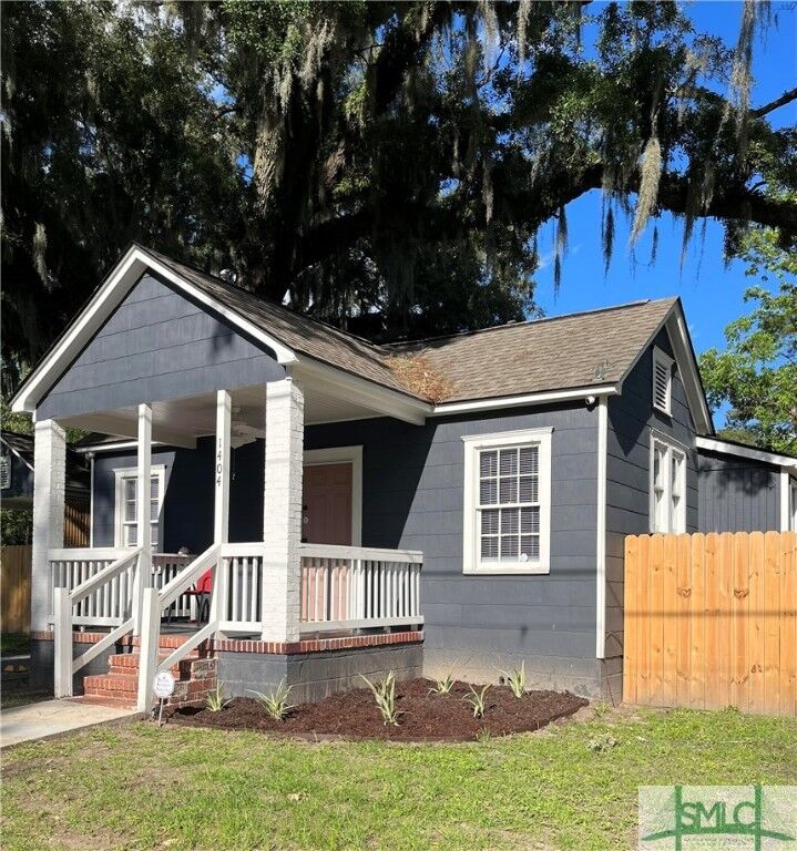 Property Photo:  2141 New York Avenue  GA 31404
