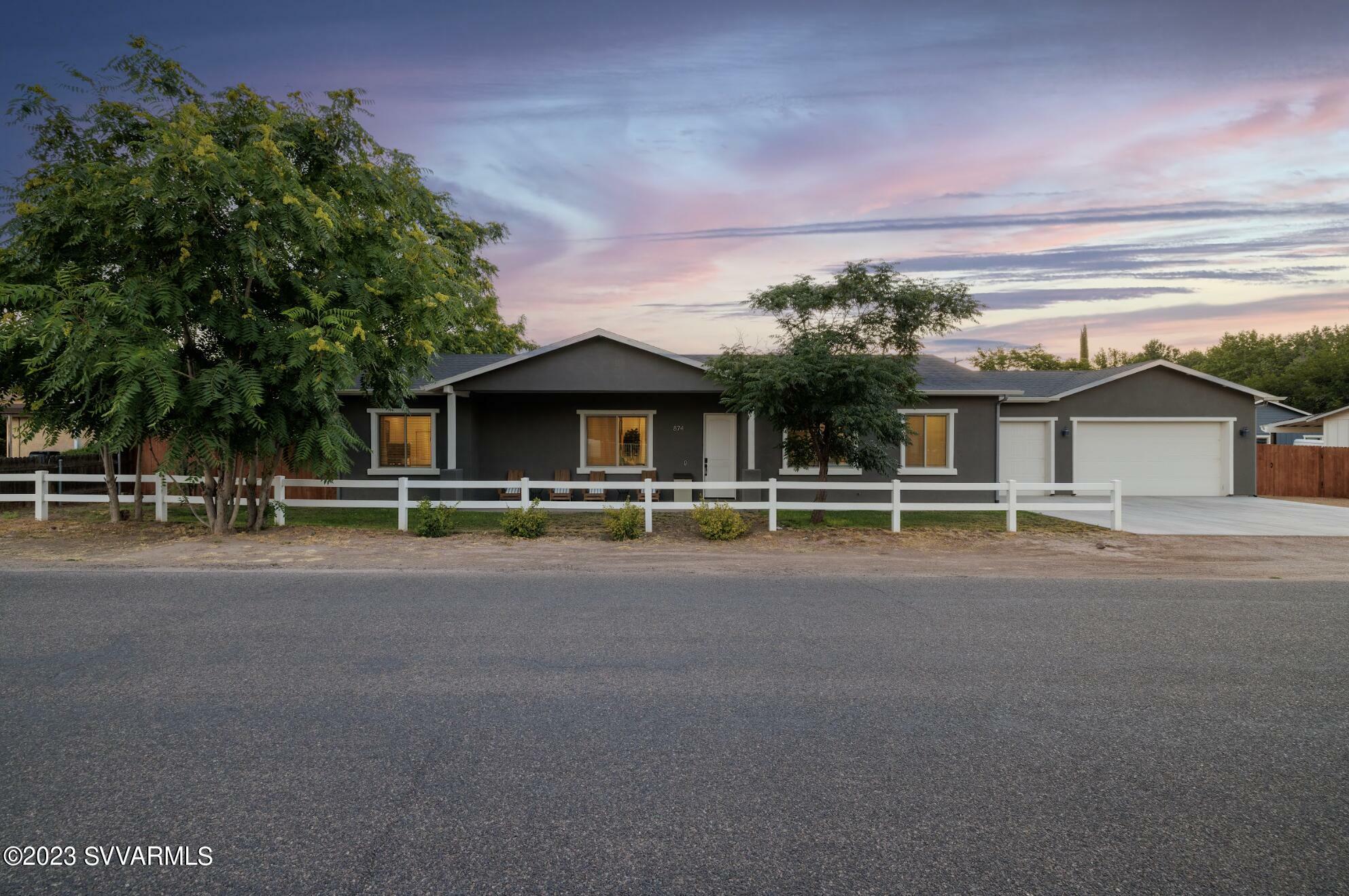 Property Photo:  874 N 16th St  AZ 86326 