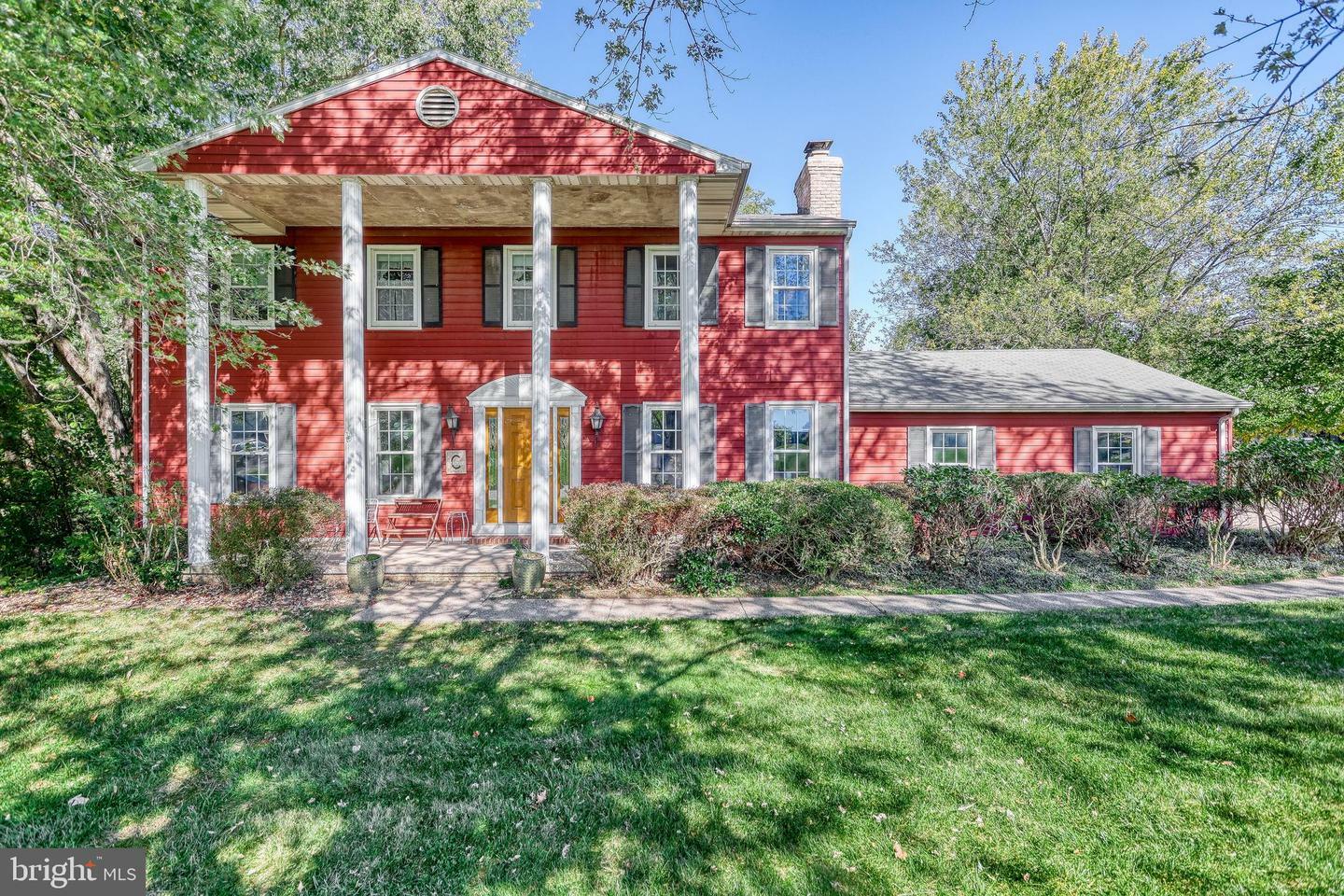 Property Photo: 8 Wild Rose Lane PA 17050