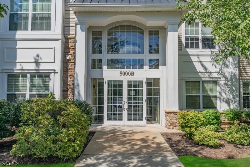 Property Photo: 5108 Chesterwood Way NJ 08873