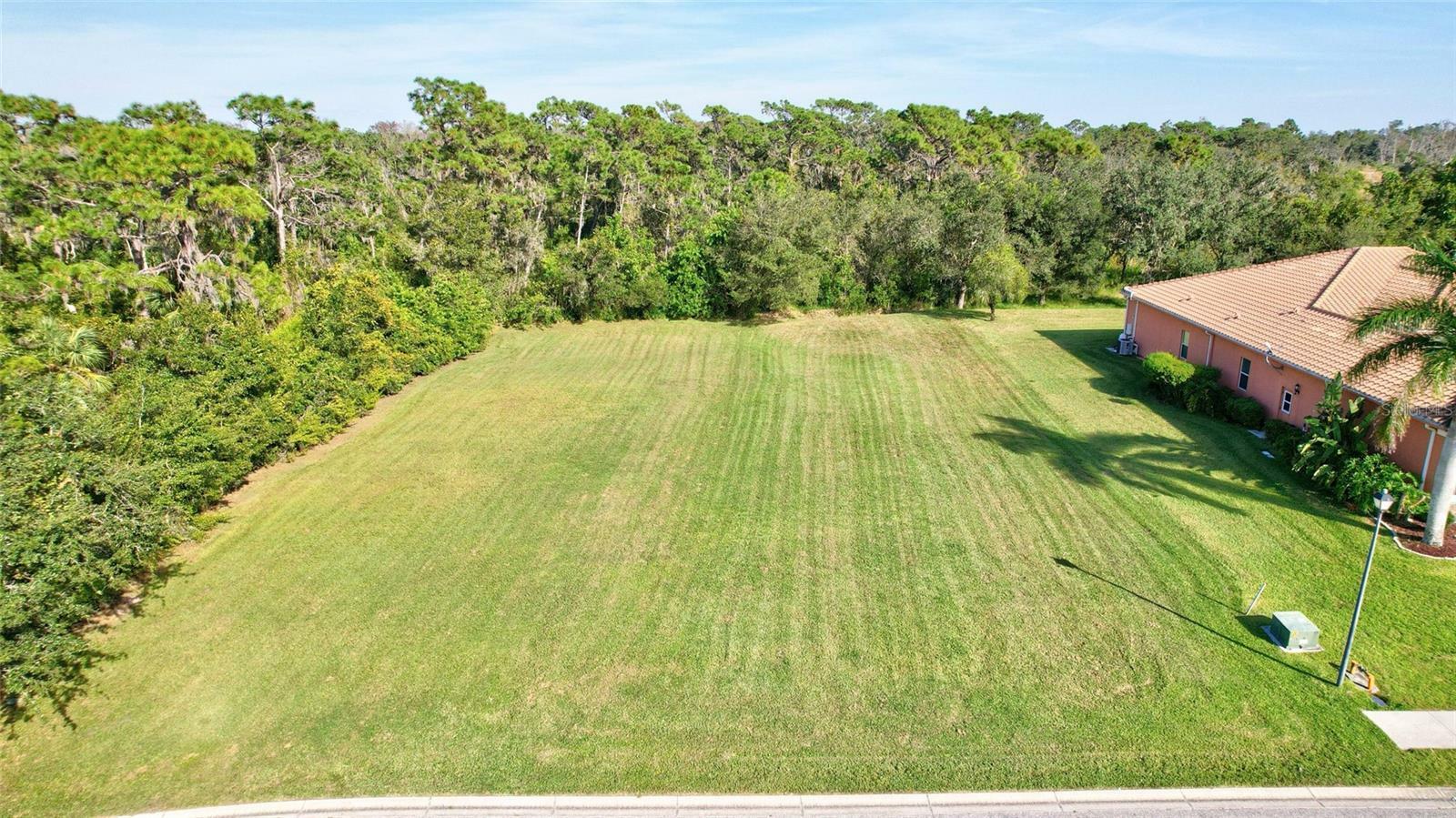 Property Photo: 107 172nd Street E FL 34212