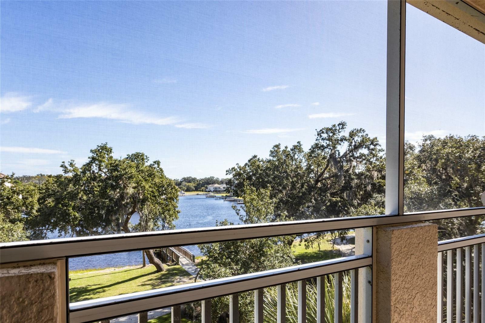 Property Photo:  35 Riverview Bend S 1835  FL 32137 